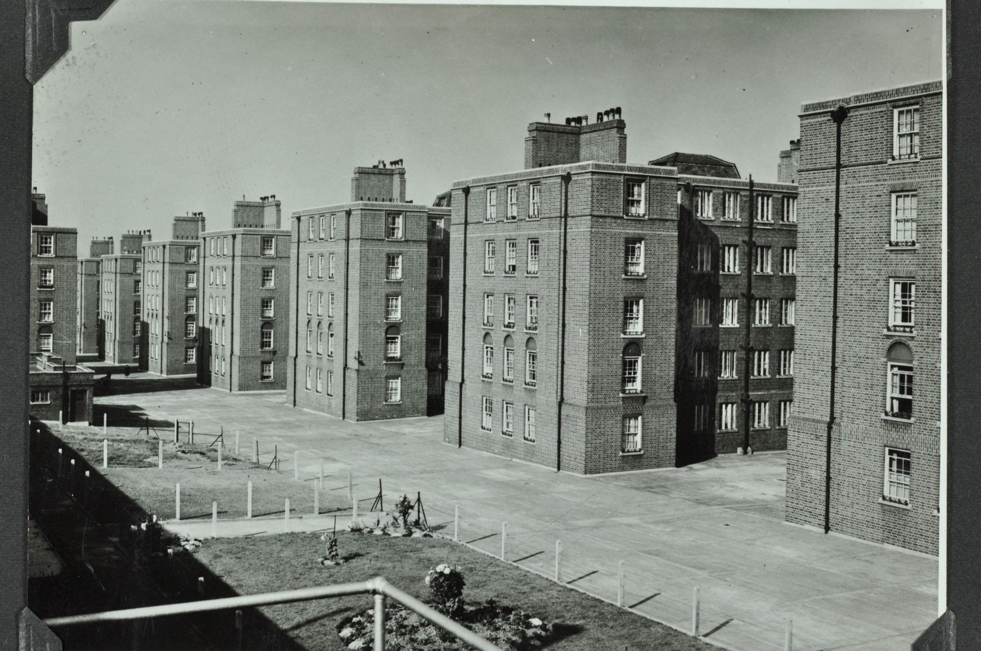 LMA_4656_D_04_002_0076A-e1425651535970